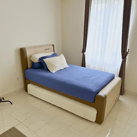 Blessimore Springhill 4Br Palembang Exterior photo